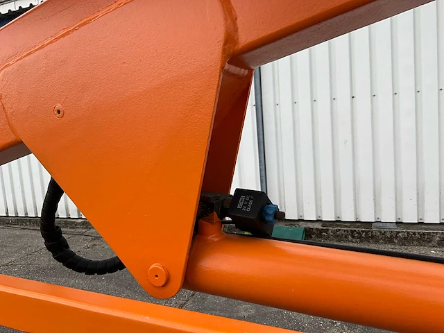2001 skyhigh st 120 kniktelescoop hoogwerker - afbeelding 2 van  20