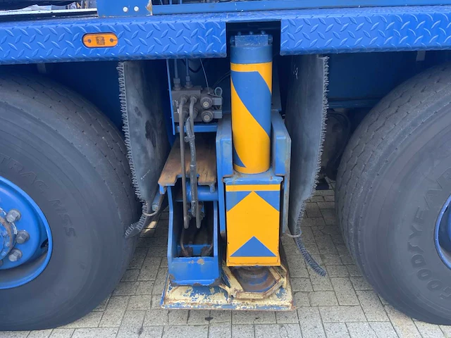 2001 spierings sk488 at4 mobiele torenkraan - afbeelding 74 van  100