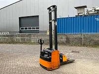 2001 still egv-14 stapelaar