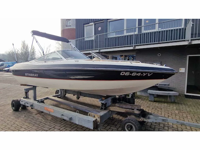 2001 stingray 190 lx speedboot - afbeelding 5 van  20