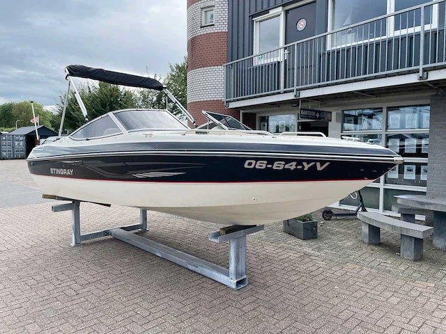 2001 stingray 190 lx speedboot - afbeelding 12 van  20