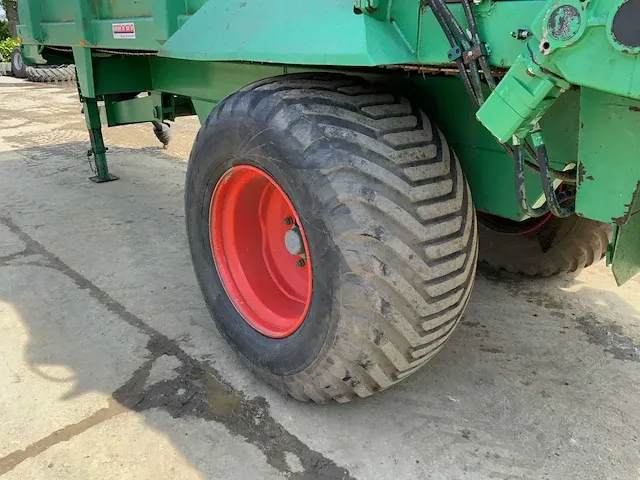 2001 tebbe hks 100 meststrooier - afbeelding 23 van  27