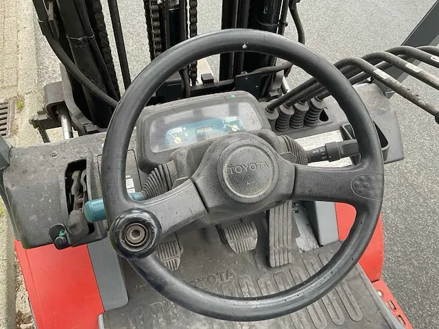2001 toyota 02-7fdf30 vorkheftruck - afbeelding 13 van  28