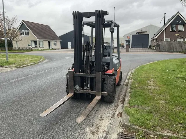 2001 toyota 02-7fdf30 vorkheftruck - afbeelding 24 van  28