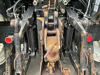 2001 valtra 8450 vierwielaangedreven landbouwtractor - afbeelding 8 van  32