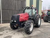 2001 valtra 8450 vierwielaangedreven landbouwtractor - afbeelding 12 van  32