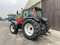 2001 valtra 8450 vierwielaangedreven landbouwtractor - afbeelding 30 van  32