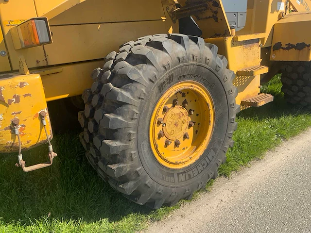 2001 venieri vf9013 shovel - afbeelding 2 van  34