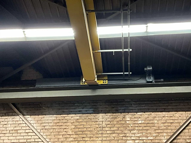 2001 verlinde enkelligger bovenloophalkraan 5t - afbeelding 16 van  16