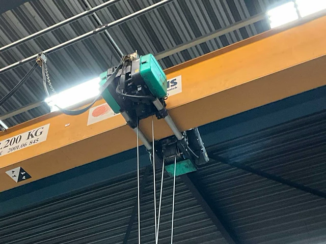 2001 verlinde enkelligger onderhang halkraan 3,2t - afbeelding 6 van  16