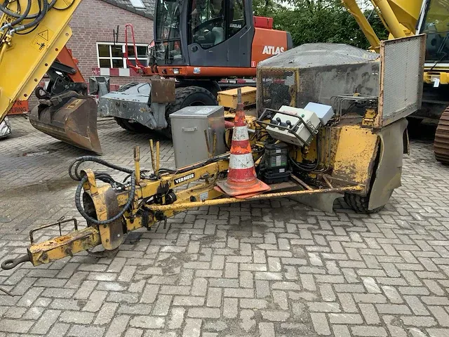 2001 vermeer sc 710 stronkenfrees - afbeelding 1 van  16