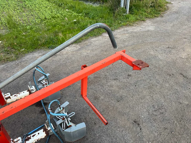 2001 verstraete sch 320 gedragen3 rijige veldspuit - afbeelding 11 van  11