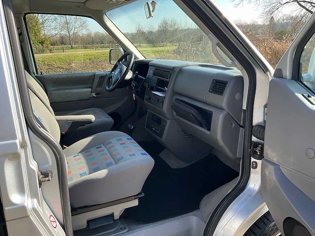 2001 volkswagen caravelle v6 camper - afbeelding 28 van  58