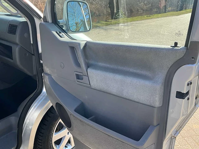 2001 volkswagen caravelle v6 camper - afbeelding 29 van  58