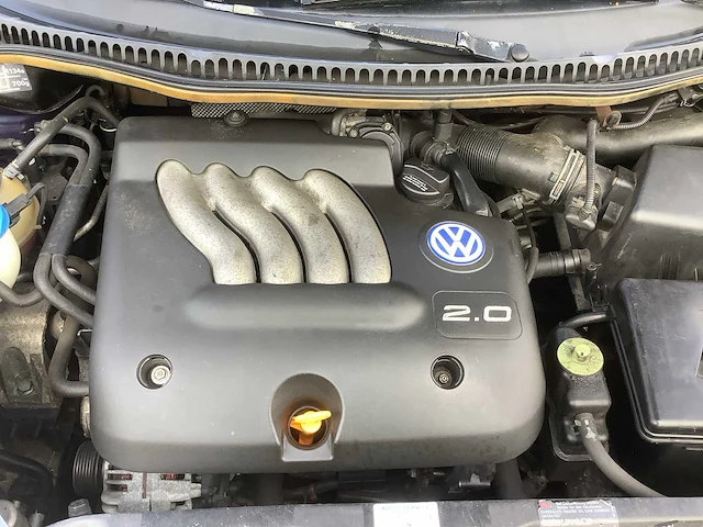 2001 volkswagen new beetle 2.0 highline personenauto - afbeelding 11 van  11