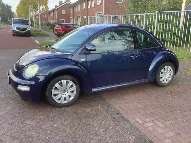 2001 volkswagen new beetle 2.0 highline personenauto - afbeelding 1 van  11