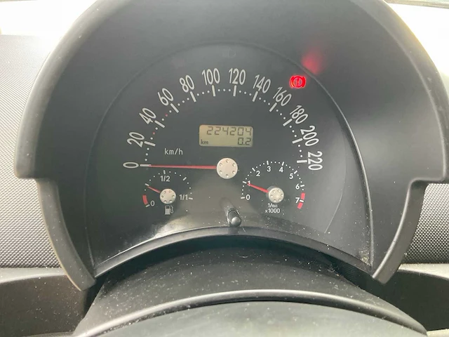 2001 volkswagen new beetle personenauto - afbeelding 8 van  22