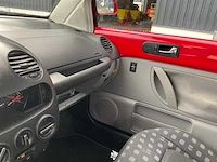 2001 volkswagen new beetle personenauto - afbeelding 9 van  22