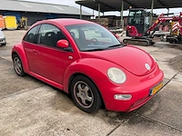2001 volkswagen new beetle personenauto - afbeelding 16 van  22