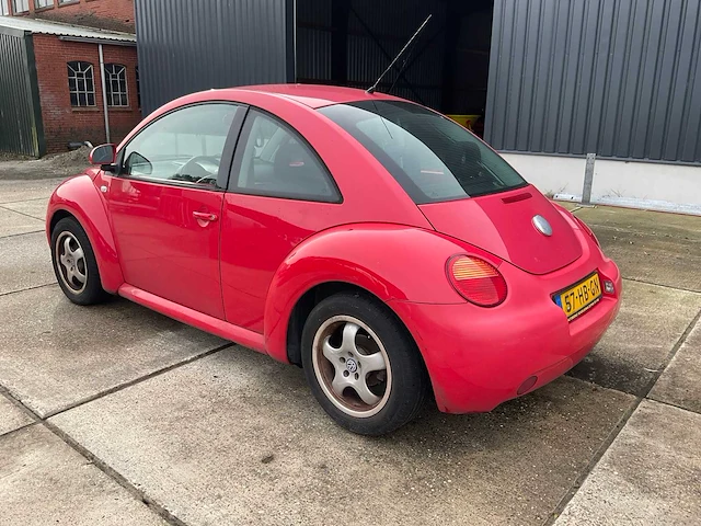 2001 volkswagen new beetle personenauto - afbeelding 20 van  22