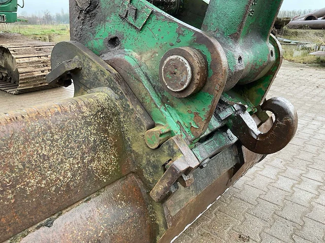 2001 volvo ec240lc rupsgraafmachine - afbeelding 2 van  44