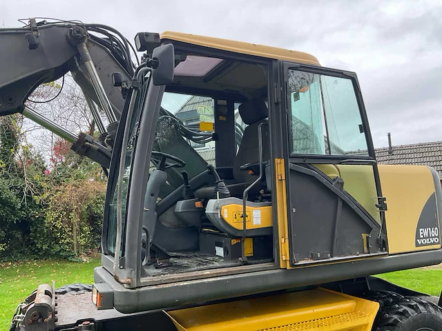 2001 volvo ew160 banden graafmachine - afbeelding 22 van  40
