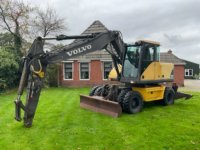 2001 volvo ew160 banden graafmachine - afbeelding 12 van  40
