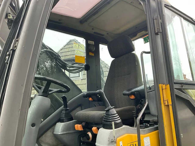 2001 volvo ew160 banden graafmachine - afbeelding 24 van  40