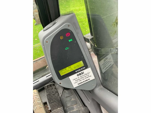 2001 volvo ew160 banden graafmachine - afbeelding 31 van  40