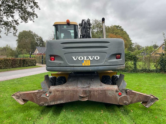 2001 volvo ew160 banden graafmachine - afbeelding 37 van  40