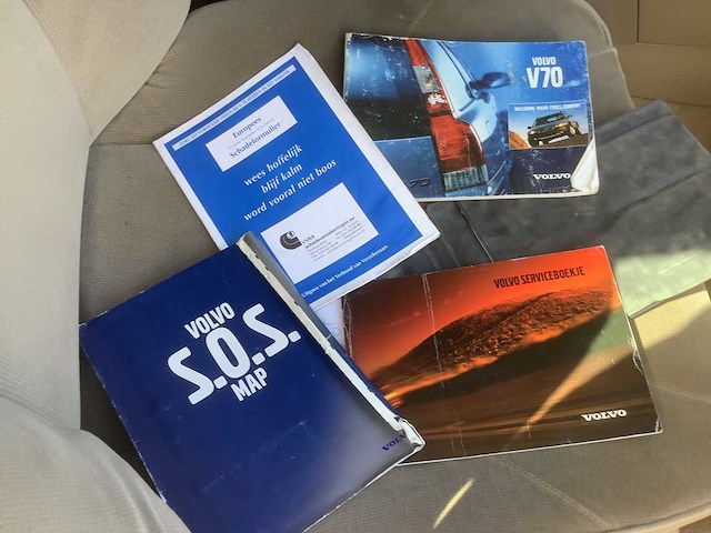 2001 volvo v70 2.4 comfort line personenauto - afbeelding 16 van  16