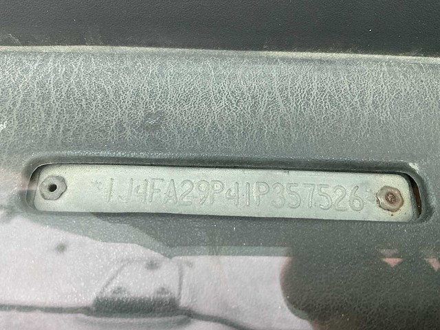 2001 wrangler jeep “4wd” cabrio - afbeelding 20 van  28