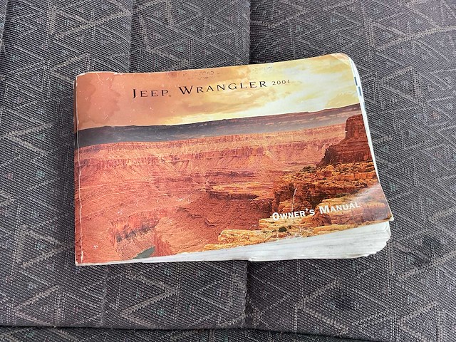 2001 wrangler jeep “4wd” cabrio - afbeelding 21 van  28