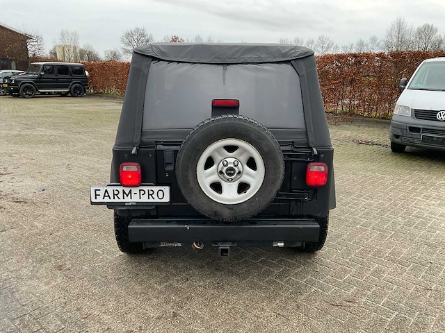 2001 wrangler jeep “4wd” cabrio - afbeelding 25 van  28