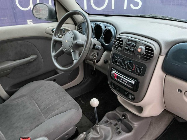 2002 - chrysler - pt cruiser - 2.0-16v classic - personenauto - afbeelding 8 van  10