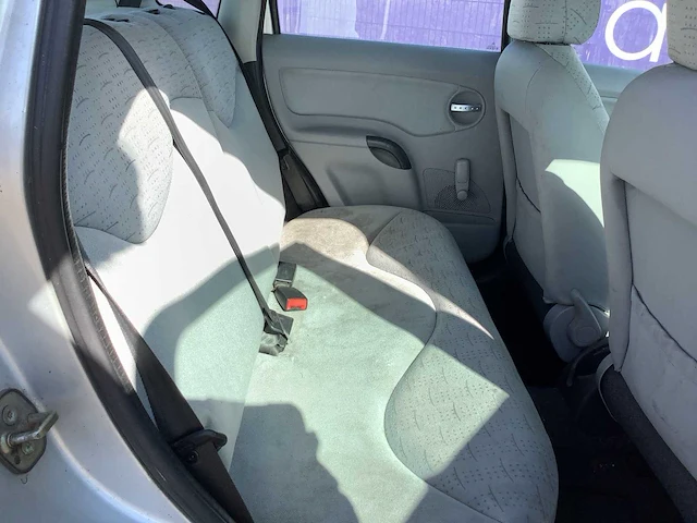 2002 - citroen - c3 - 1.4i ligne prestige - personenauto - afbeelding 2 van  12