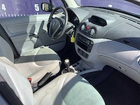2002 - citroen - c3 - 1.4i ligne prestige - personenauto - afbeelding 8 van  12