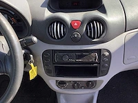 2002 - citroen - c3 - 1.4i ligne prestige - personenauto - afbeelding 10 van  12