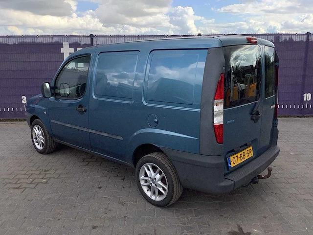 2002 - fiat - doblò - 1.9 jtd - bedrijfswagen - afbeelding 5 van  11