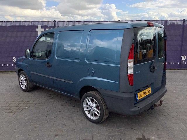 2002 - fiat - doblò - 1.9 jtd - bedrijfswagen - afbeelding 3 van  11