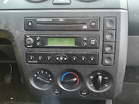 2002 - ford - fiesta - 1.4-16v first ed. - personenauto - afbeelding 2 van  12