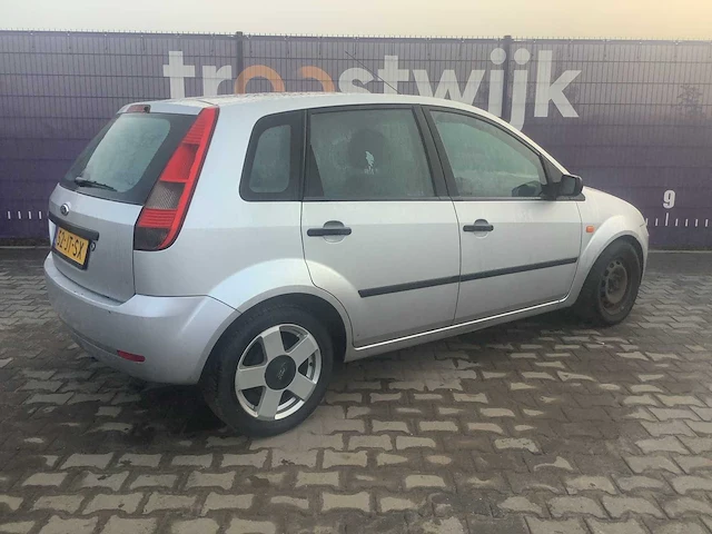 2002 - ford - fiesta - 1.4-16v first ed. - personenauto - afbeelding 7 van  12