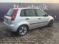 2002 - ford - fiesta - 1.4-16v first ed. - personenauto - afbeelding 7 van  12