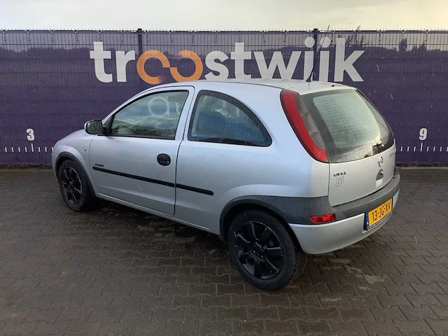 2002 - opel - corsa - 1.2-16v comfort - personenauto - afbeelding 9 van  15