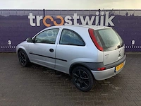 2002 - opel - corsa - 1.2-16v comfort - personenauto - afbeelding 9 van  15