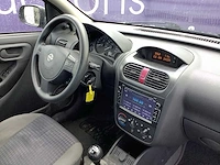 2002 - opel - corsa - 1.2-16v comfort - personenauto - afbeelding 12 van  15