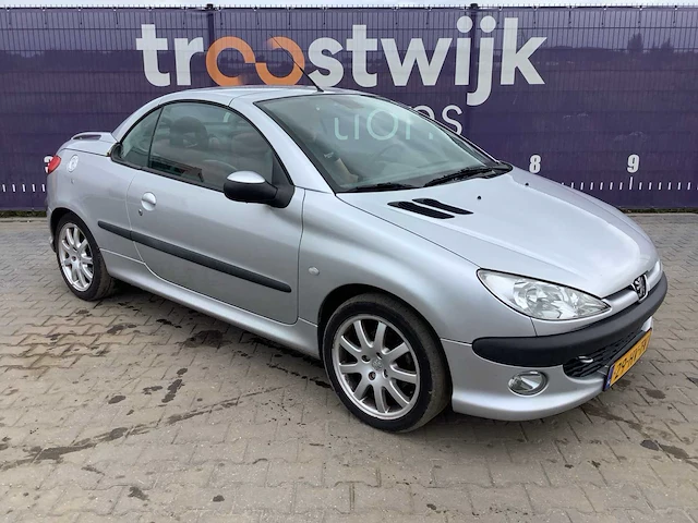 2002 - peugeot - 206 cc - 2.0-16v - personenauto - afbeelding 4 van  11