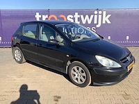 2002 - peugeot - 307 - 1.6-16v xt - personenauto - afbeelding 6 van  13
