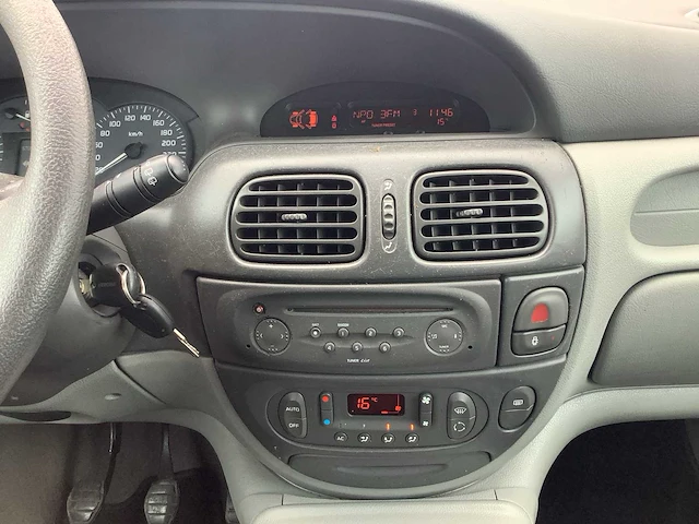 2002 - renault - scénic - 1.6-16v - personenauto - afbeelding 2 van  13