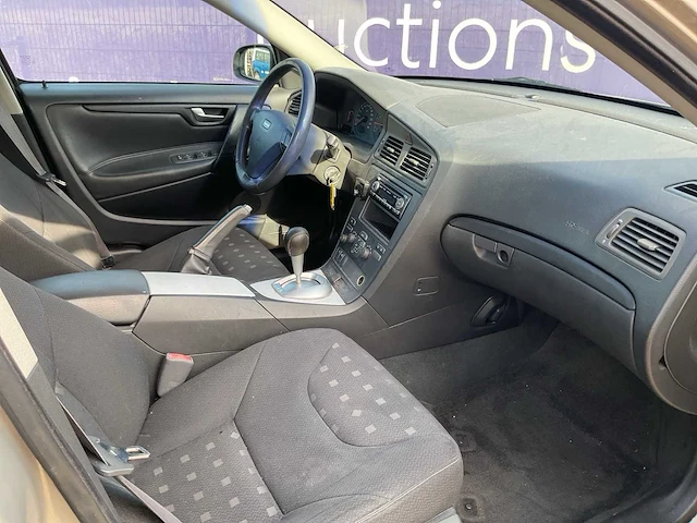 2002 - volvo - s60 - 2.4 - personenauto - afbeelding 9 van  13
